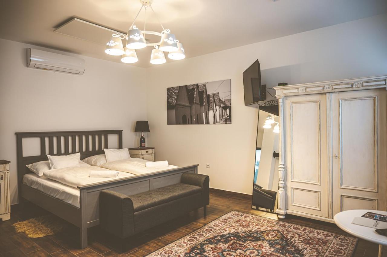 Bed and Breakfast Palkonyha Panzio Speiz Gasztromuhely Palkonya Esterno foto
