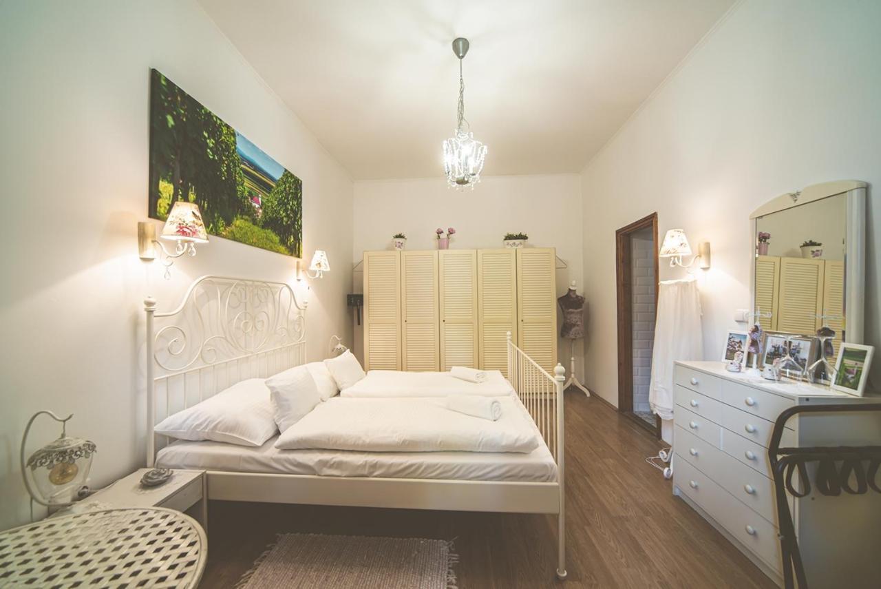Bed and Breakfast Palkonyha Panzio Speiz Gasztromuhely Palkonya Esterno foto